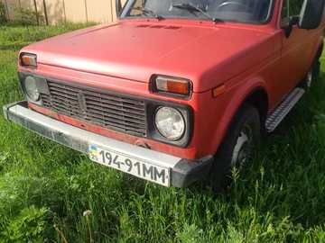 Авто ВАЗ 2121 1989 № 8021013