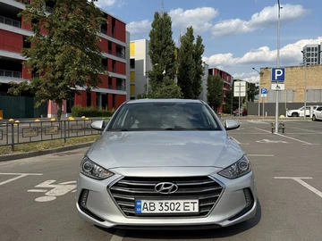 Авто Hyundai Elantra 2016 № 8021031