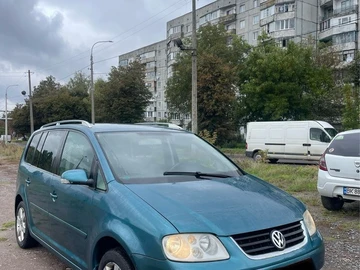 Авто Volkswagen Touran 2006 № 8021039