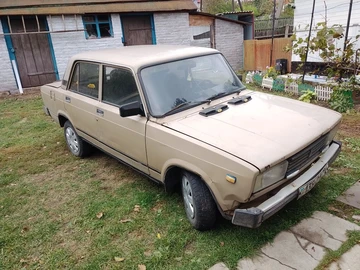 Авто ВАЗ 2105 1985 № 8021065