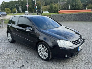 Авто Volkswagen Golf 2004 № 8021079