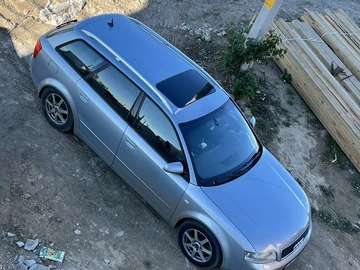 Авто Audi A4 2001 № 8021103