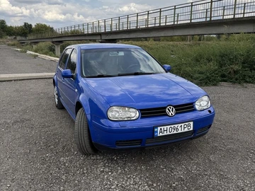 Авто Volkswagen Golf 1999 № 8021276