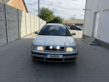 Авто Skoda Octavia 2004 № 8021464