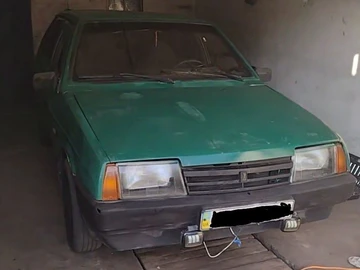 Авто ВАЗ 2109 1999 № 8021549