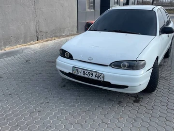 Авто Hyundai Accent 1995 № 8021756