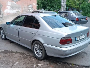 Авто BMW 5 Серия 2002 № 8021797