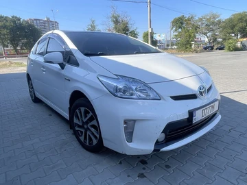 Авто Toyota Prius 2012 № 8021806
