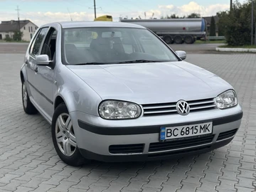 Авто Volkswagen Golf 2001 № 8021879