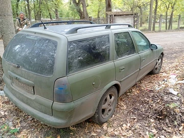 Авто Opel Vectra 2000 № 8022039