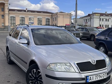 Авто Skoda Octavia 2005 № 8022048
