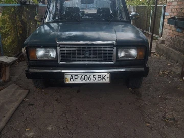 Авто ВАЗ 2107 2004 № 8022080