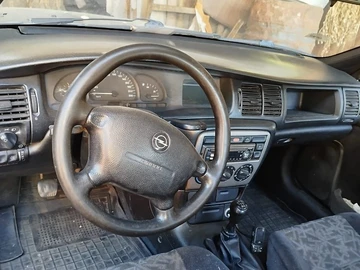 Авто Opel Vectra 2000 № 8022084