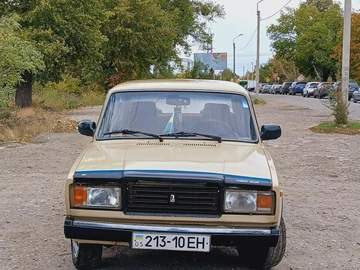 Авто ВАЗ 2107 1990 № 8022117