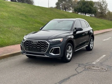 Авто Audi Q5 2023 № 8022225