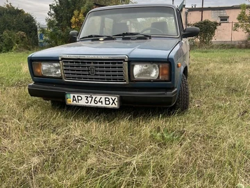 Авто ВАЗ 2107 2004 № 8022246