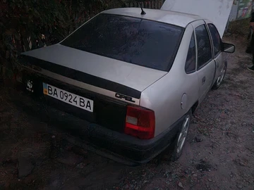 Авто Opel Vectra 1990 № 8022560