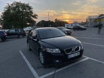 Авто Volvo V60 2012 № 8022755