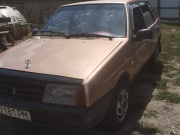 Авто ВАЗ 2109 1989 № 8022771