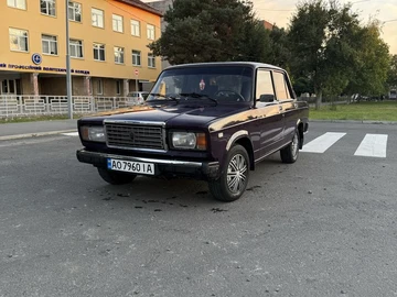 Авто ВАЗ 2107 1999 № 8022810