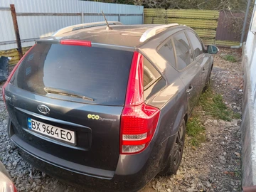 Авто KIA Cee X27 D 2010 № 8022875