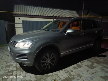 Авто Volkswagen Touareg 2011 № 8022877