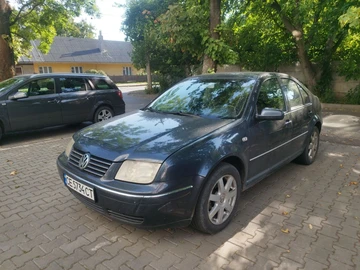 Авто Volkswagen Bora 2003 № 8023054