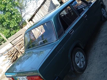 Авто ВАЗ 2107 2007 № 8023071