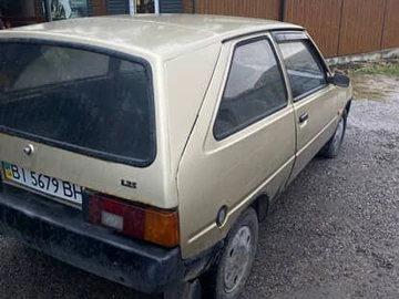 Авто ЗАЗ Таврия 2003 № 8023111