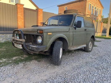 Авто ВАЗ 2121 1990 № 8023117
