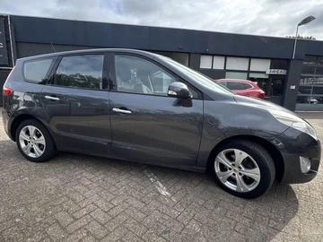 Авто Renault Grand Scenic 2009 № 8023354