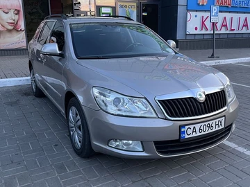 Авто Skoda Octavia 2010 № 8023434