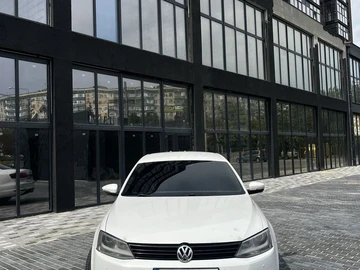 Авто Volkswagen Jetta 2011 № 8023442