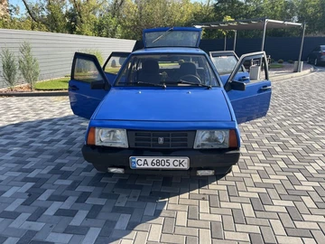 Авто ВАЗ 2109 1988 № 8023684