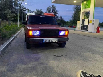 Авто ВАЗ 2107 1992 № 8023708