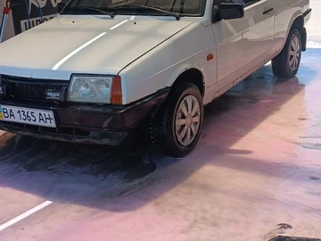 Авто ВАЗ 2108 1992 № 8023772