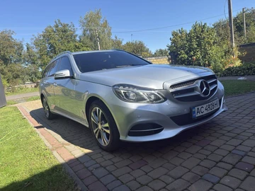 Авто Mercedes 220 2015 № 8023806