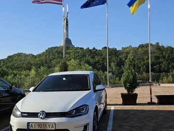 Авто Volkswagen Golf 2017 № 8023876