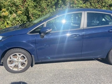 Авто Ford Fiesta 2013 № 8023886