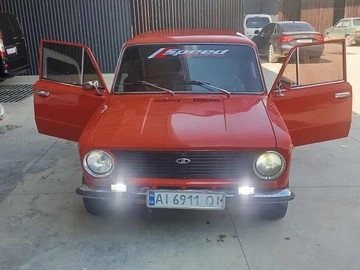 Авто ВАЗ 2101 1980 № 8024003
