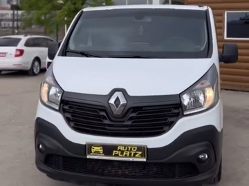 Авто Renault Trafic 2015 № 8024114