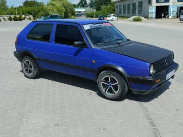 Авто Volkswagen Golf 1988 № 8024115