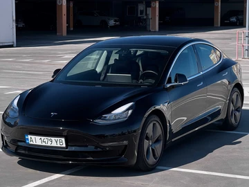Авто Tesla Model 3 2020 № 8024183