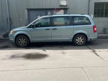 Авто Chrysler Grand Voyager 2009 № 8024224