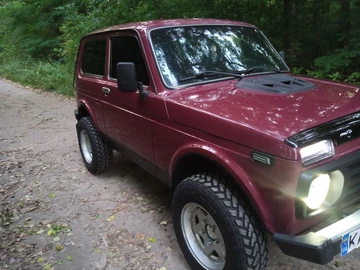 Авто ВАЗ 2121 2003 № 8024232