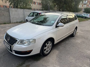Авто Volkswagen Passat Variant 2009 № 8024304