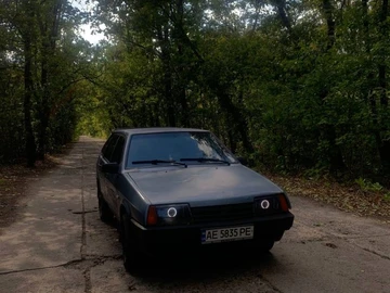 Авто ВАЗ 2109 1994 № 8024395
