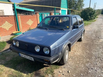 Авто Volkswagen Golf 1988 № 8024411