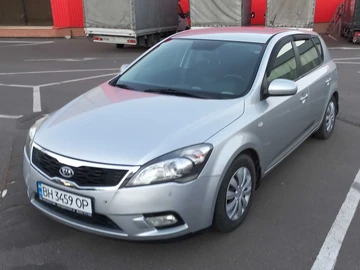 Авто KIA Cee X27 D 2009 № 8024496