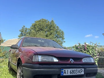 Авто Renault 19 1999 № 8024634